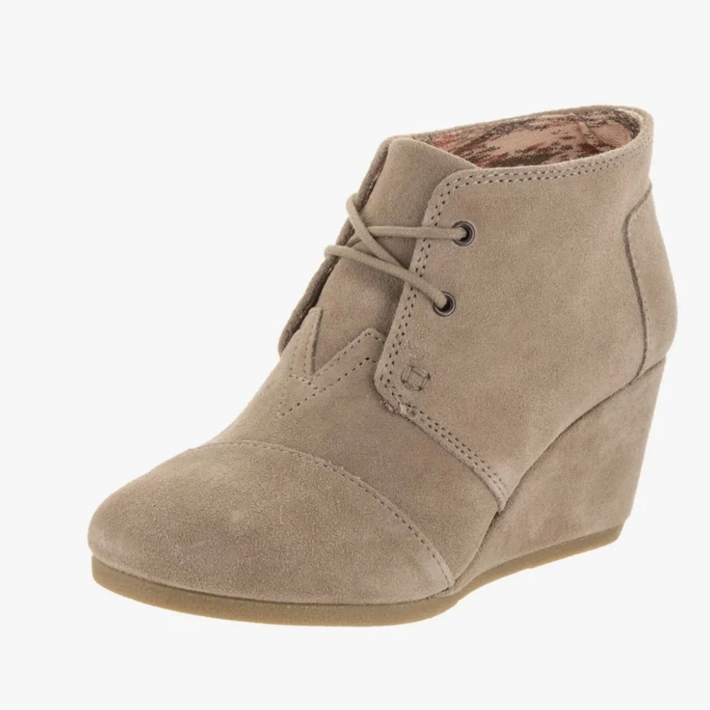 TOMS Desert Wedge Suede Booties Beige Lace Up Boho Ankle Boots 8.5